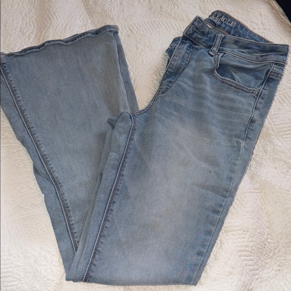 American Eagle Flared Jeans